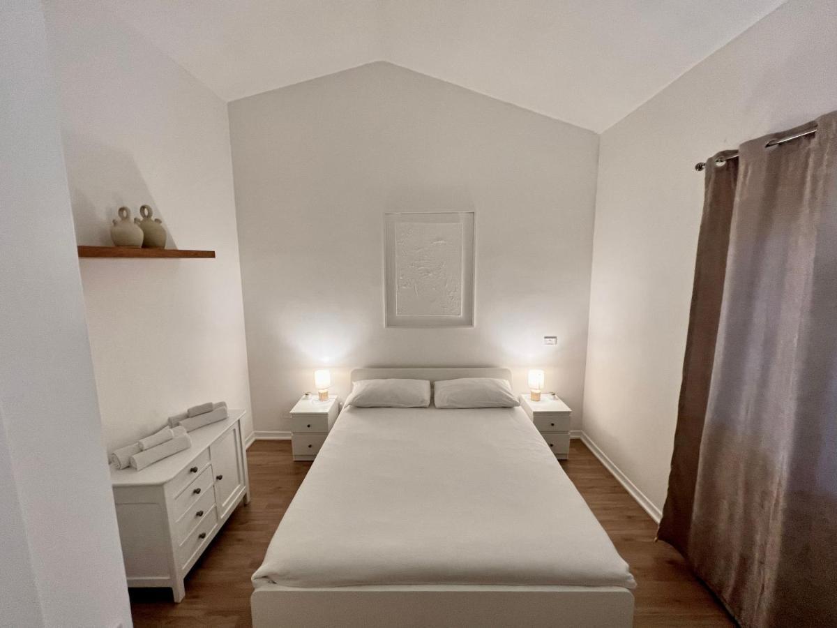 Independent House With Private Patio In Rome Villa Kültér fotó
