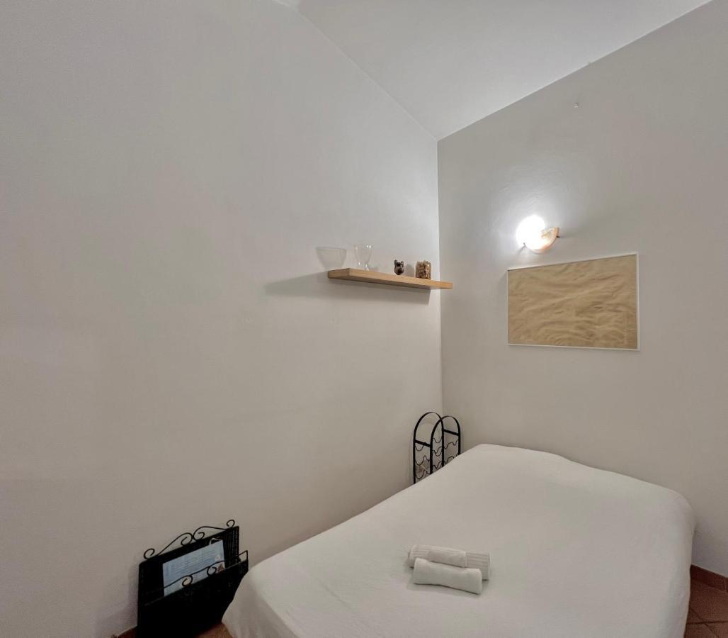 Independent House With Private Patio In Rome Villa Kültér fotó